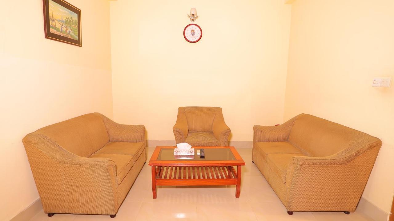 Hotel Metro International Sylhet Dış mekan fotoğraf