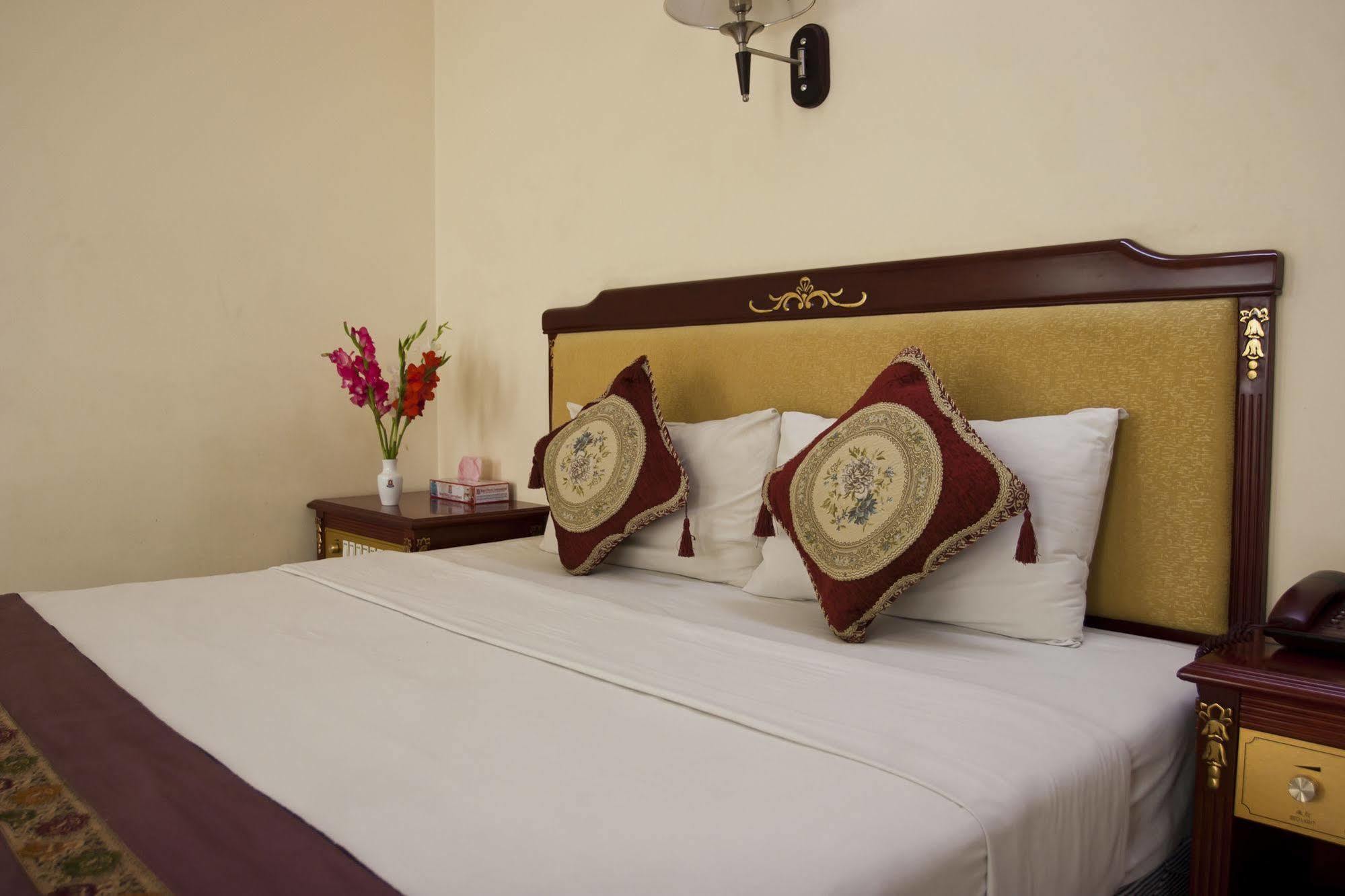 Hotel Metro International Sylhet Dış mekan fotoğraf