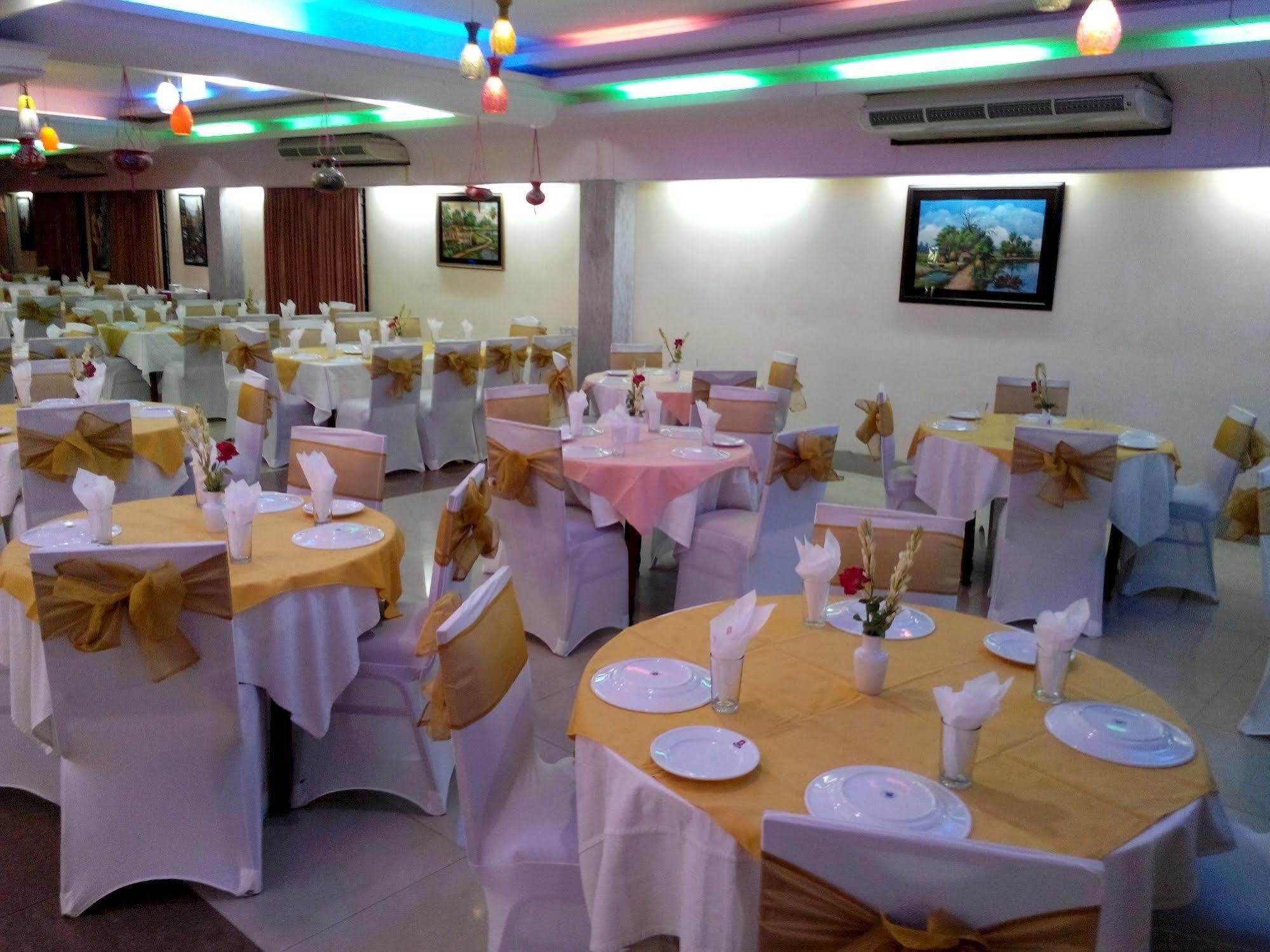 Hotel Metro International Sylhet Dış mekan fotoğraf